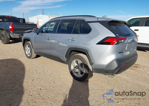 2021 Toyota Rav4 Xle из США, поврежденный, VIN 2T3P1RFV8MC205488